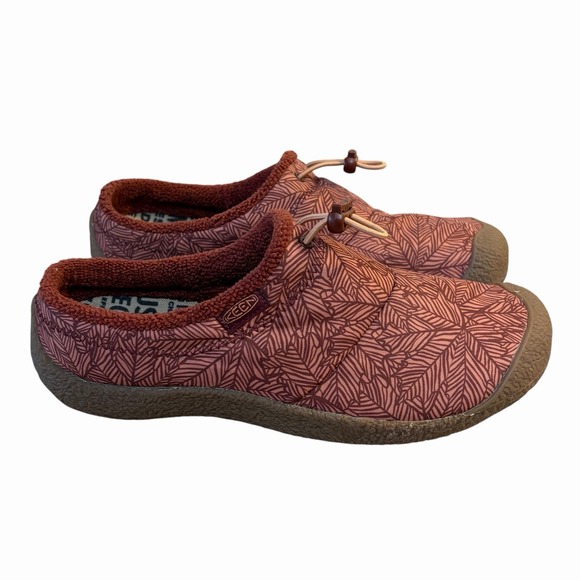 Keen Shoes - Keen Howser III 3 Slide Slippers Womens Size 9 Burgundy Leaf Print Fleece Lined